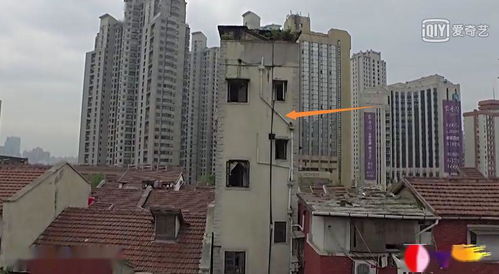 台北七旬老人陈尸公寓楼水塔
